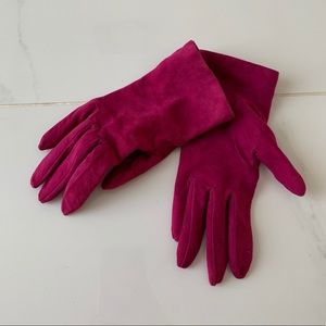 Magenta suede gloves